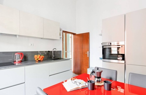 Campo di Marte Apartment | Piazza Alberti Apartment with Terrace