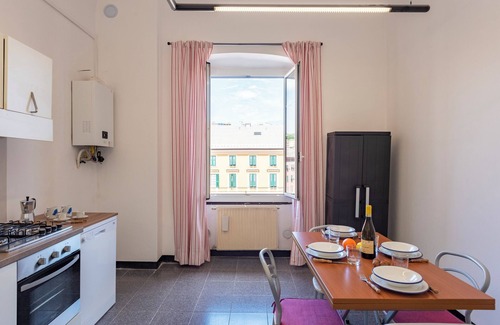 San Vincenzo Apartment | Piazza Colombo House Historic Center, Genova, Italy