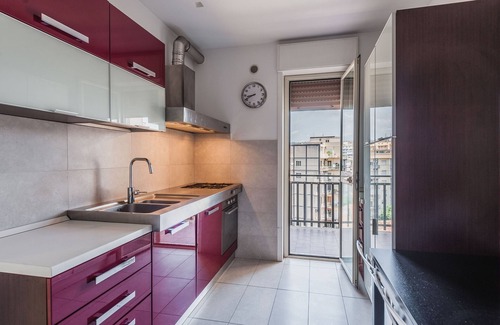 Picanello-Ognina-Barriera-Canalicchio Apartment | Piazza Europa Landscape by Wonderful Italy