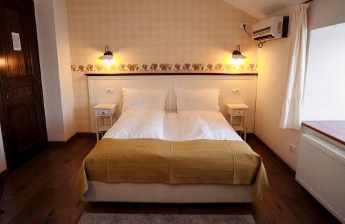 Bacau Hotel | Piazzetta Bacau