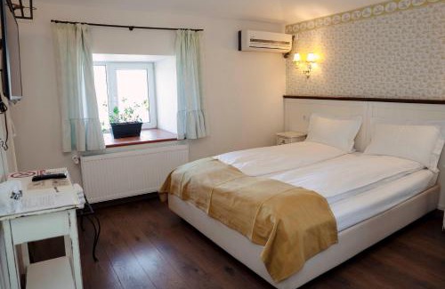 Bacau Hotel | Piazzetta Bacau