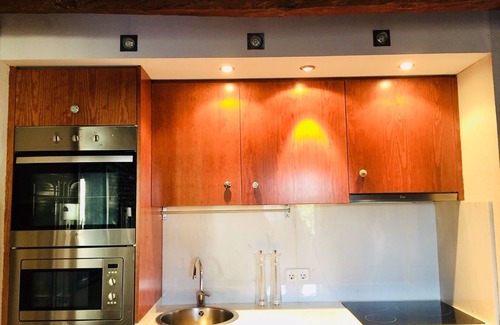 El Born Apartment | Picasso apartment, city centre.