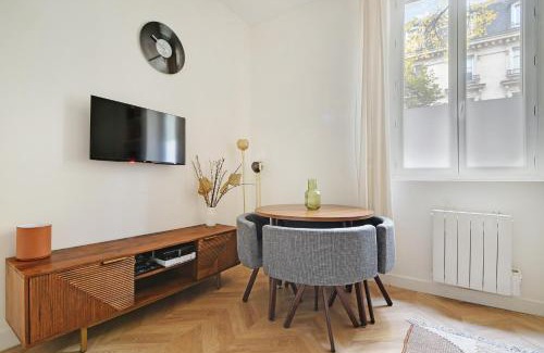 Arsenal Apartment | Pick A Flat's Apartment in Bastille - Rue Mornay
