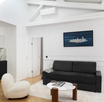 Enfants-Rouges Apartment | Pick A Flat's Apartment in Le Marais - Rue Filles du Calvaire
