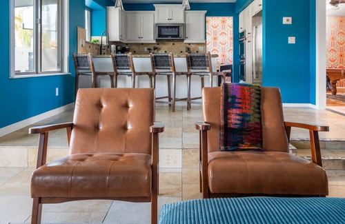 Peoria House | Pickleball + Heated Pool & Spa | Sleeps 16