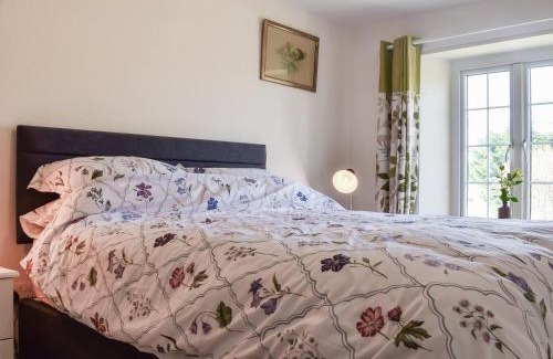 Ilton House | Pickled Onion Cottage