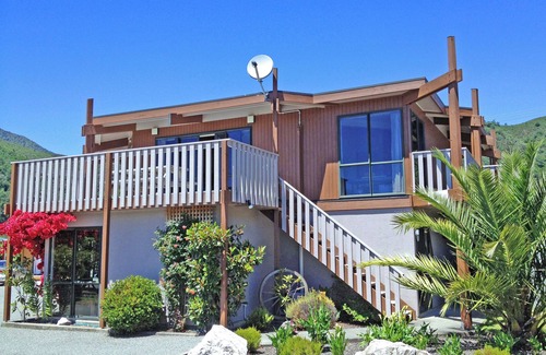 Picton RV Rental | Picton Campervan Park