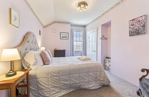Limerick Bed & Breakfast | Picturesque bed and breakfast, nestled in the foothills of the white mountains.