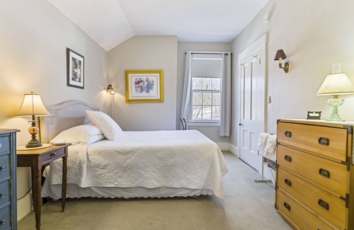 Limerick Bed & Breakfast | Picturesque bed and breakfast, nestled in the foothills of the white mountains.