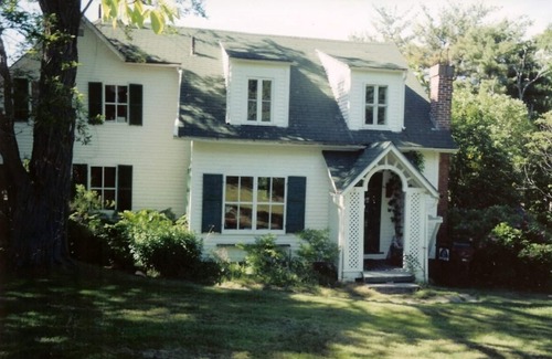 Salsbury Cove House | Picturesque New England Farmhouse-style home on lovely grounds near Bar Harbor