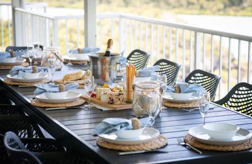 Shute Harbour House | Picturesque on Passage - Shute Harbour