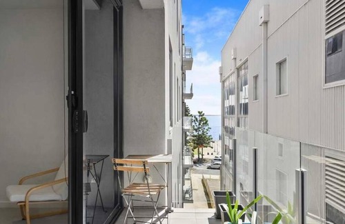 Geelong Apartment | Pier Point 203 @ The Geelong Waterfront