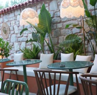 Urla Hotel | Pietra Social House
