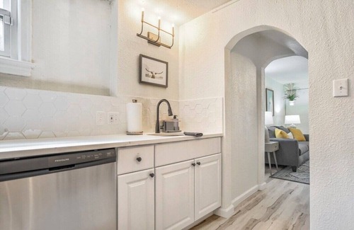 Central Colorado Springs Apartment | Pikes Charm! Apartment w/Arcade, BBQ & Fire Pit