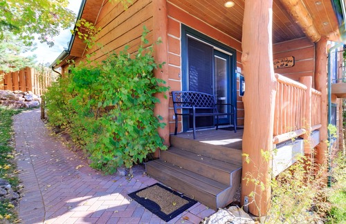 Woodland Park Cabin | Pikes Peak Ranch - Elk Ridge Cabin