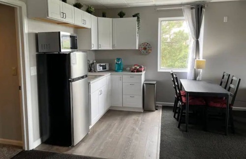 Northwest Colorado Springs Apartment | Pikes Peak View Suite- Beautiful Mountain Views!!