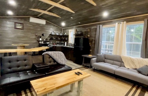 Marienville Cabin | Pin Oak Villa: Pet-Friendly Cabin Near Cook Forest & Allegheny National Forest