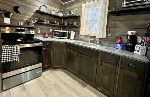 Marienville Cabin | Pin Oak Villa: Pet-Friendly Cabin Near Cook Forest & Allegheny National Forest