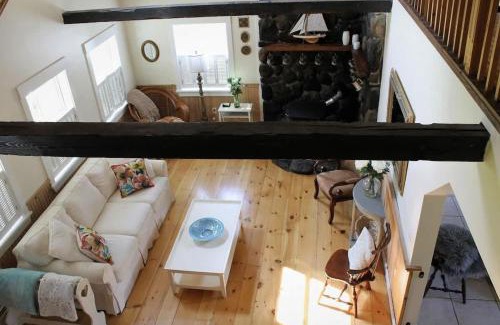 Hancock House | Pine and Sea Beach Retreat