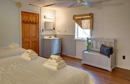 Pine Hill Hotel | Pine Hill Arms Hotel
