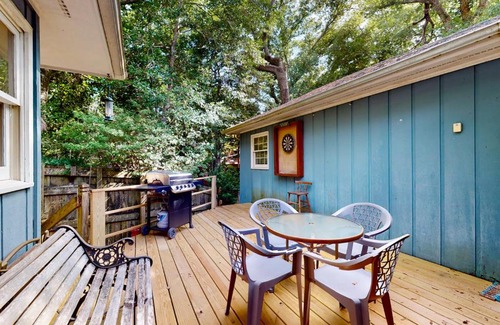 Pine Knoll Shores House | Pine Knoll Nest