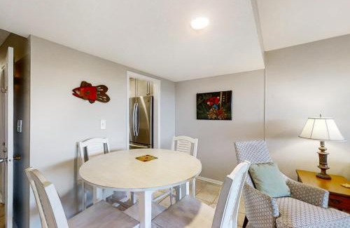 Pine Knoll Shores Apartment | Pine Knoll Townes #2