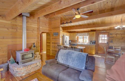 Pine Mountain Club House | Pine Mountain Club Cabin Rental with Pool Access!