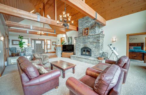 Pine Mountain Club House | Pine Mountain Club Cabin with Private Deck and Views!