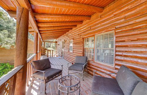 Frazier Park House | Pine Mountain Club Log Cabin with Resort Amenities!