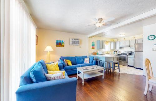 Caine Woods Apartment | Pine Needle 109B2