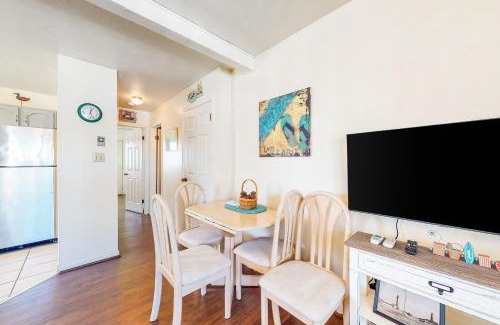 Caine Woods Apartment | Pine Needle 109B2