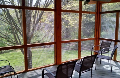 Diamond Point House | Pine Nook, a cozy private home near Lake George and Bolton Landing