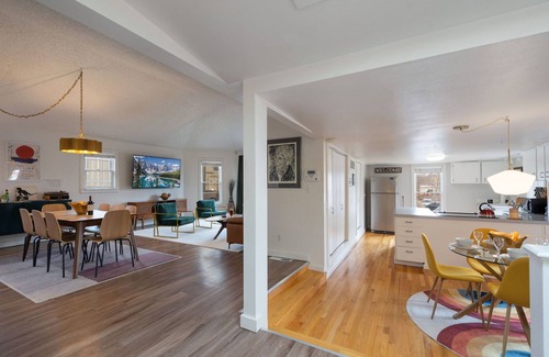 Fort Collins House | Pine Street Loft –Just steps from Old Town Square!