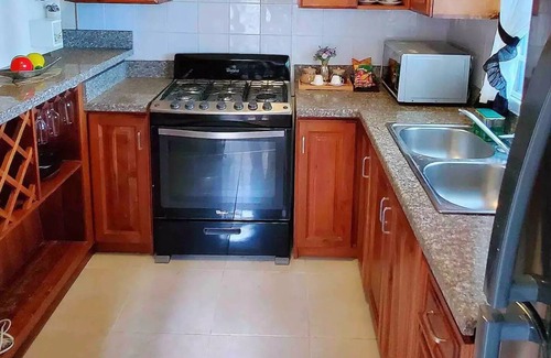 Higuey House | Pine Tree Family Home 2Bn