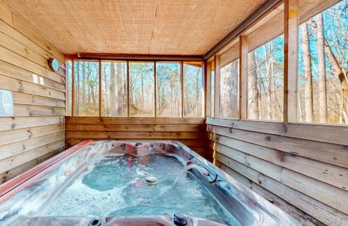 Sautee Nacoochee House | Pine Tree Lodge