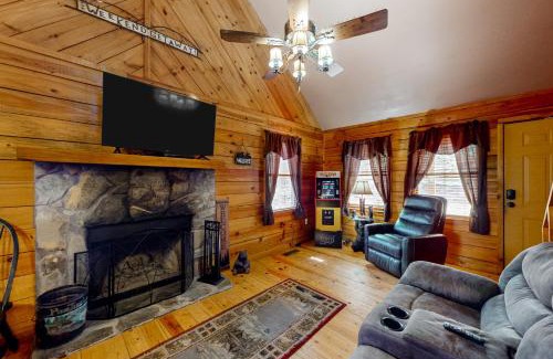 Sautee Nacoochee House | Pine Tree Lodge
