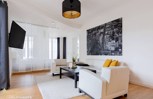 Innere Altstadt Apartment | Pineapple Apartments ★ Altstadt II