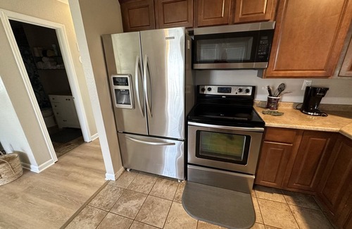 Galveston House | Pineapple House - Fishing Paradise! Gated, Pet Friendly, Secluded