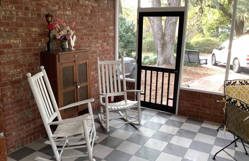 Summerville Historic District House | Pineapple housenHistoric district n15 min walk to downtown