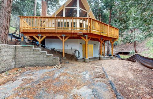 Crestline House | Pinecrest Paradise
