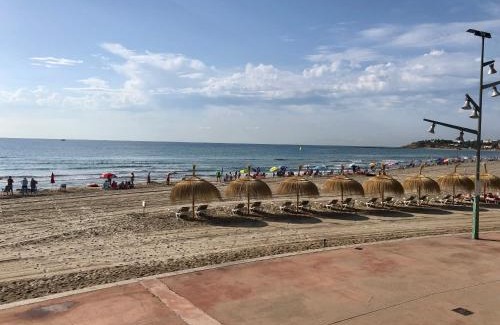La Pineda Apartment | PINEDA BEACH 1a línea de mar & parking