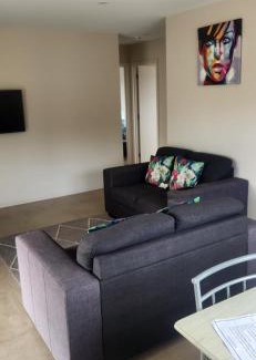 Twizel Apartment | Pinegrove Cottages - unit3