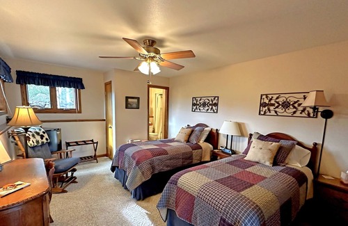 Baraboo House | Pinehaven Country Inn