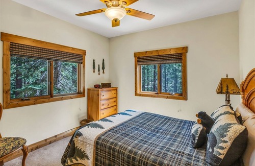 Lake Davis House | Pinehaven = Pine Heaven! - 127 PineHaven