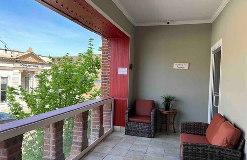 Laurel House | Pinehurst Suite Room 206