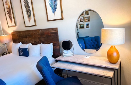St. Clair Hotel | Pinemark Inn & Suites