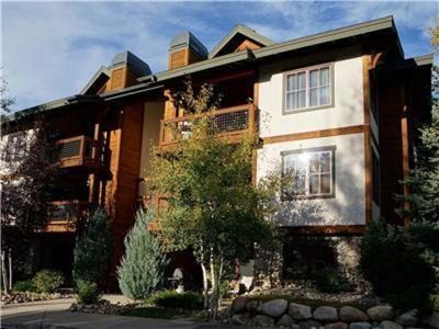 Steamboat Springs Apartment | Pines at Orehouse 101 PH1