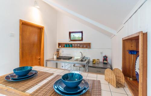 Kassandra House | #Pinetree Cabin by halu! Villas