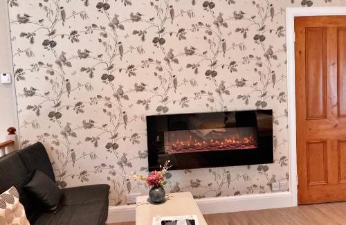 New Forest District House | Pinewood Cottage Self Catering Apartments and studio apartments