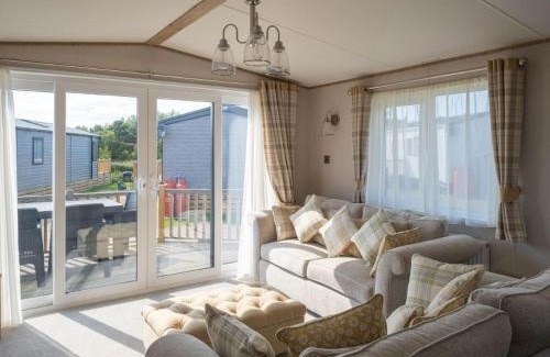 Wells-next-the-Sea Cabin | Pinewoods Beach Luxe no.4 – dog friendly